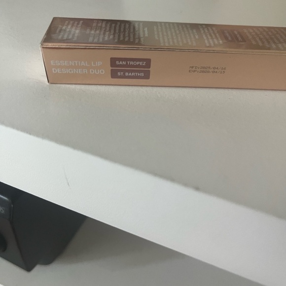 BISHA Essential Lip Designer Duo - Picture 3 of 11